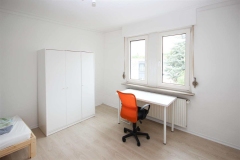 AS125W2_33_Zimmer03_Moebliert